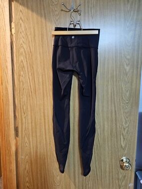 Lululemon Wunder Unders  Hi-Rise 28 "Black Size 4